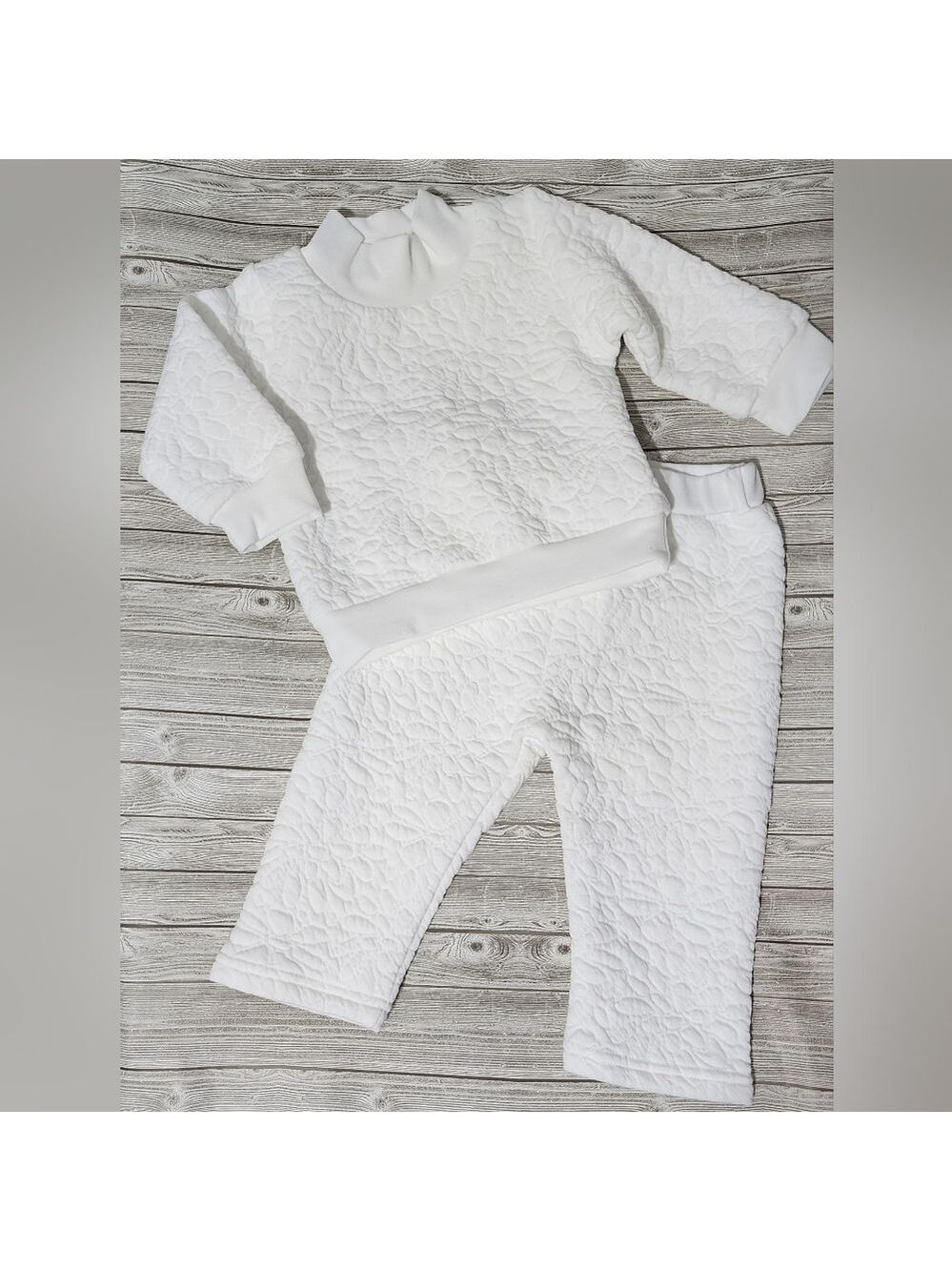 SHEIN BABY Quilted Sweatshirt and Pants Set 6-9 Months - New Without Tags